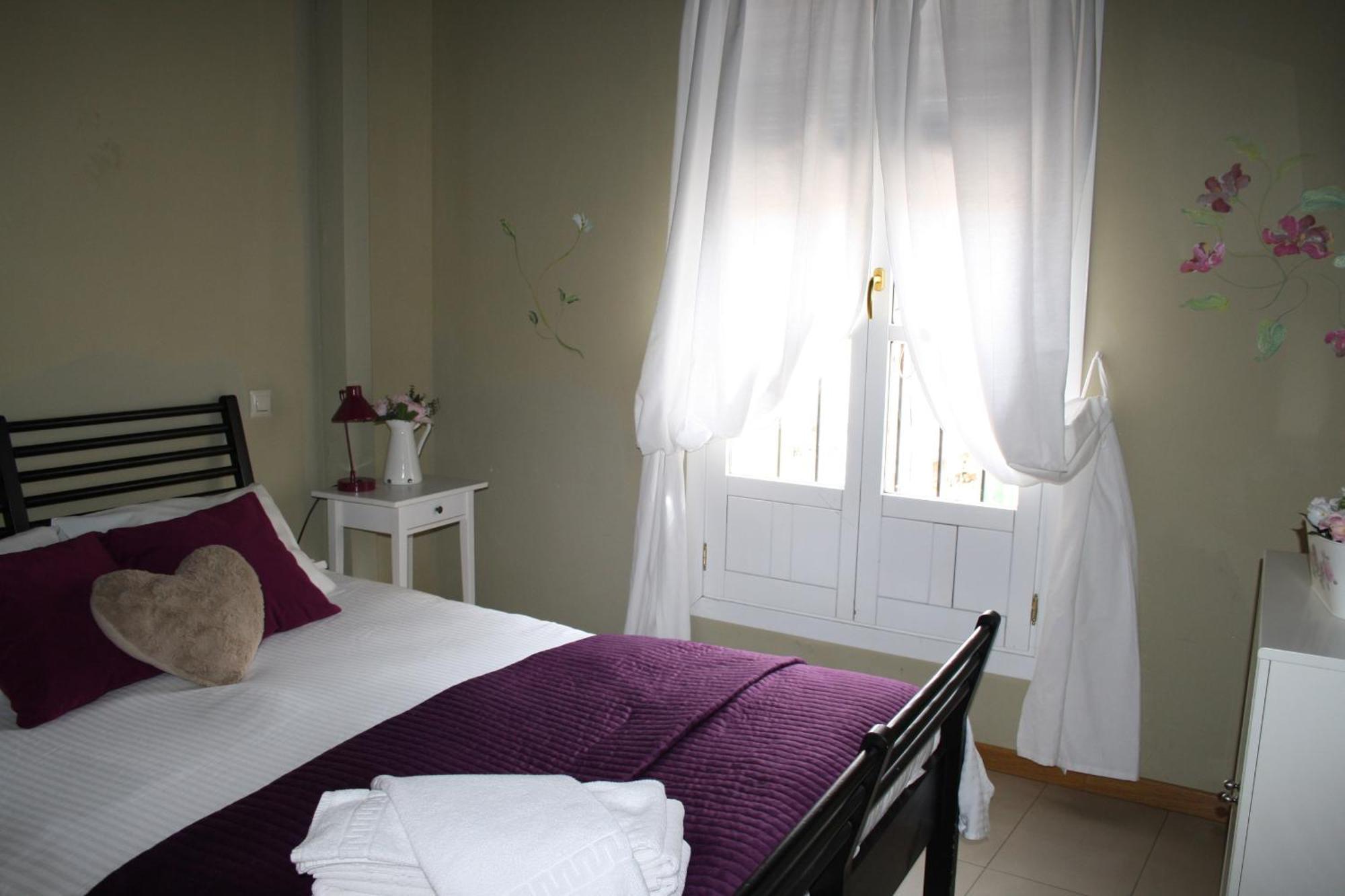 Refitolería Apartamentos Segovia Exterior foto