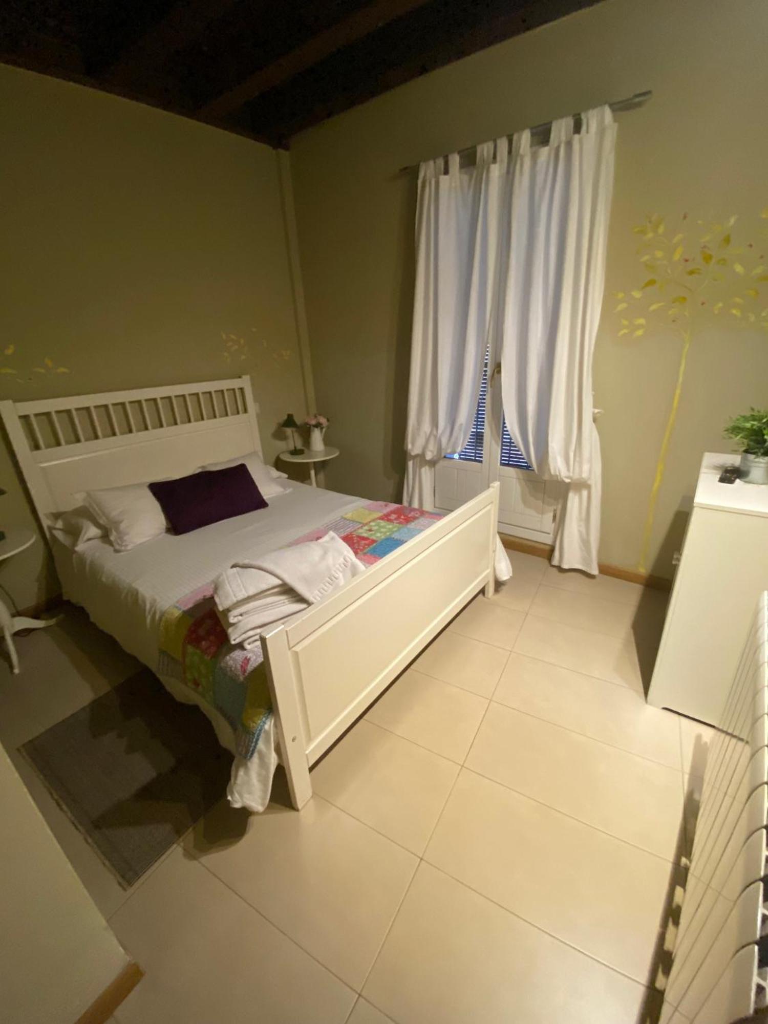 Refitolería Apartamentos Segovia Exterior foto